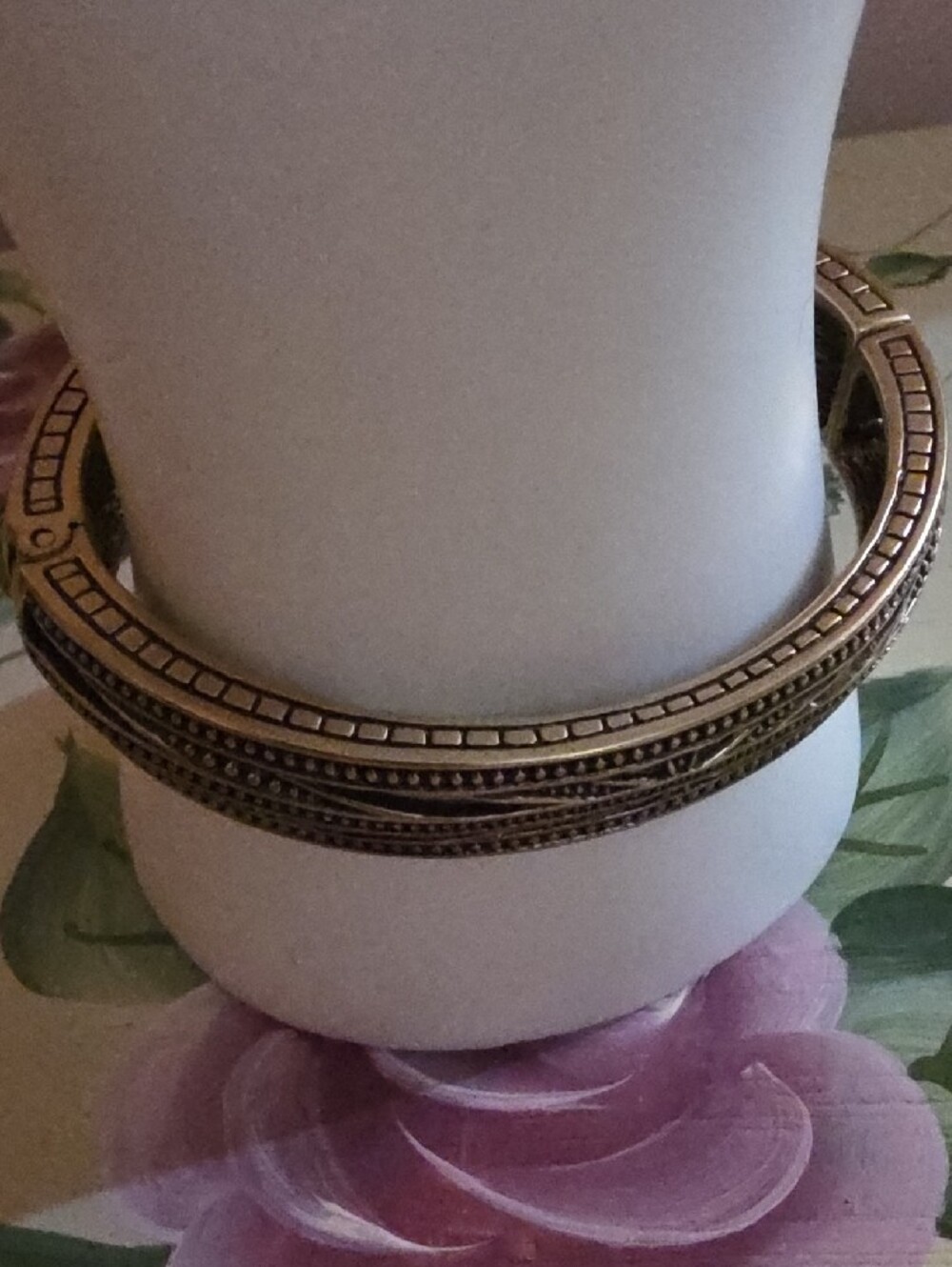 Heidi Daus Bar Harbor Elegance Vintage Hinged Bangle Bracelet - Picture 3 of 10